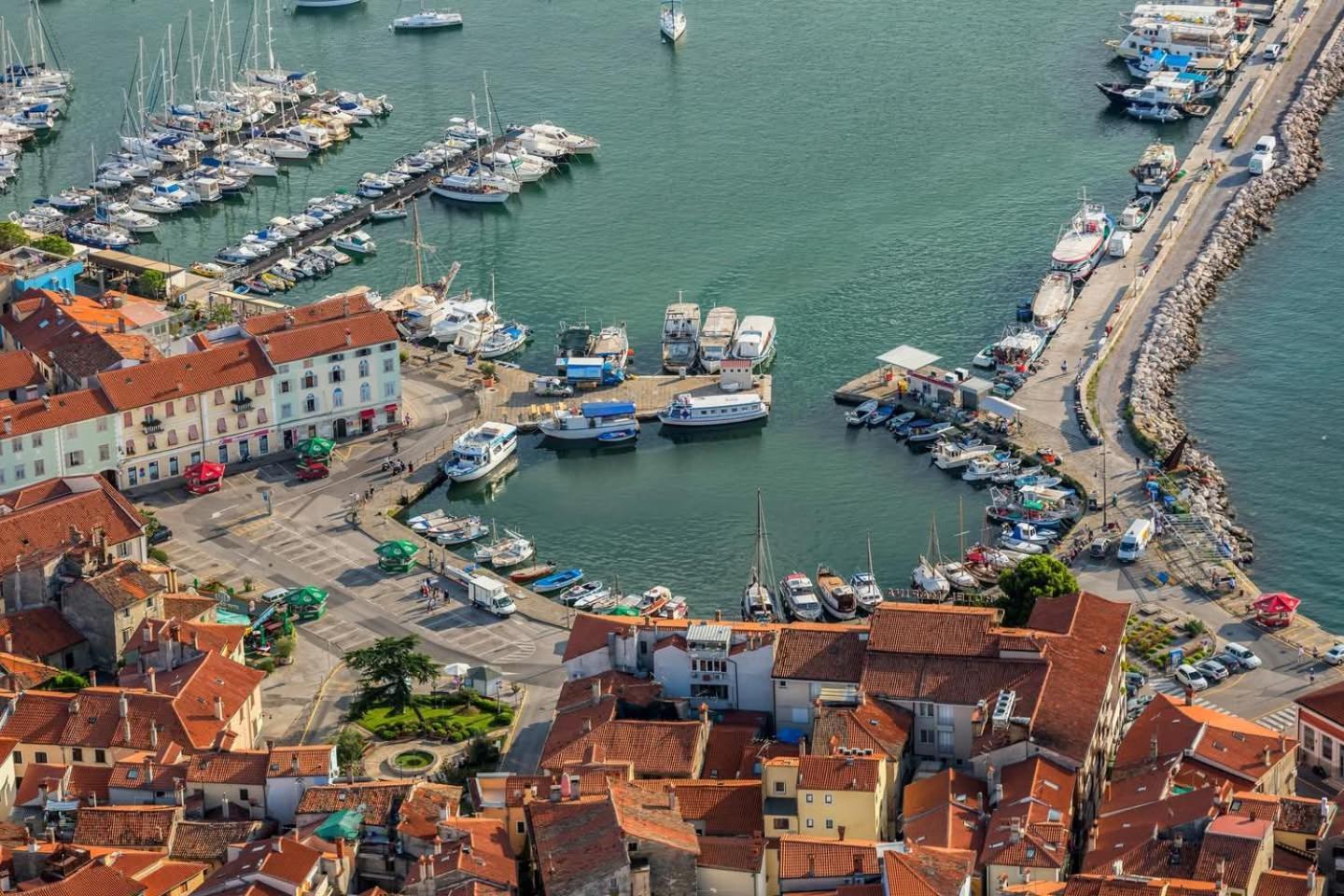 Apartma Rea Izola, Pergola & Terassa, Parking Esterno foto