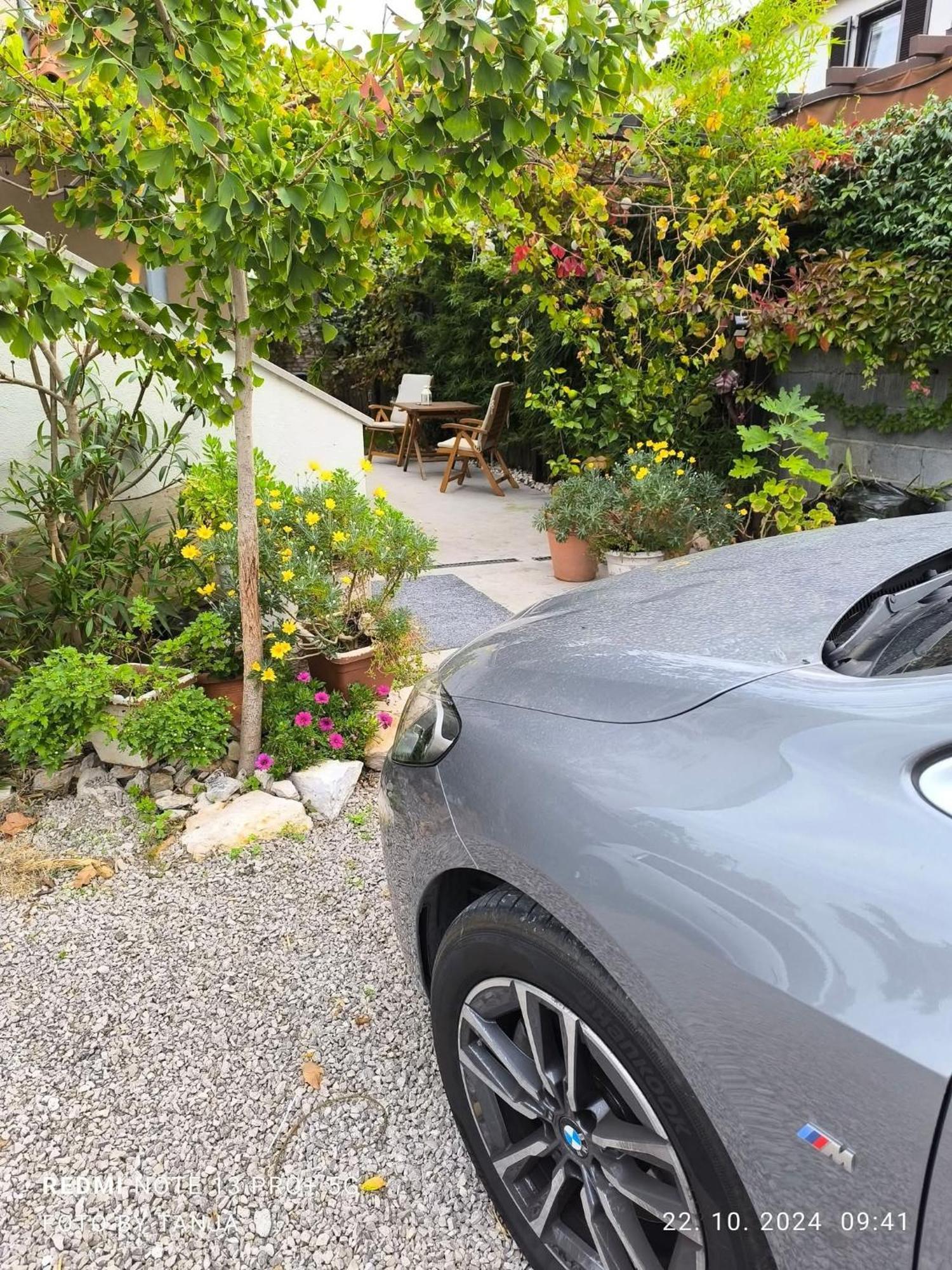 Apartma Rea Izola, Pergola & Terassa, Parking Esterno foto