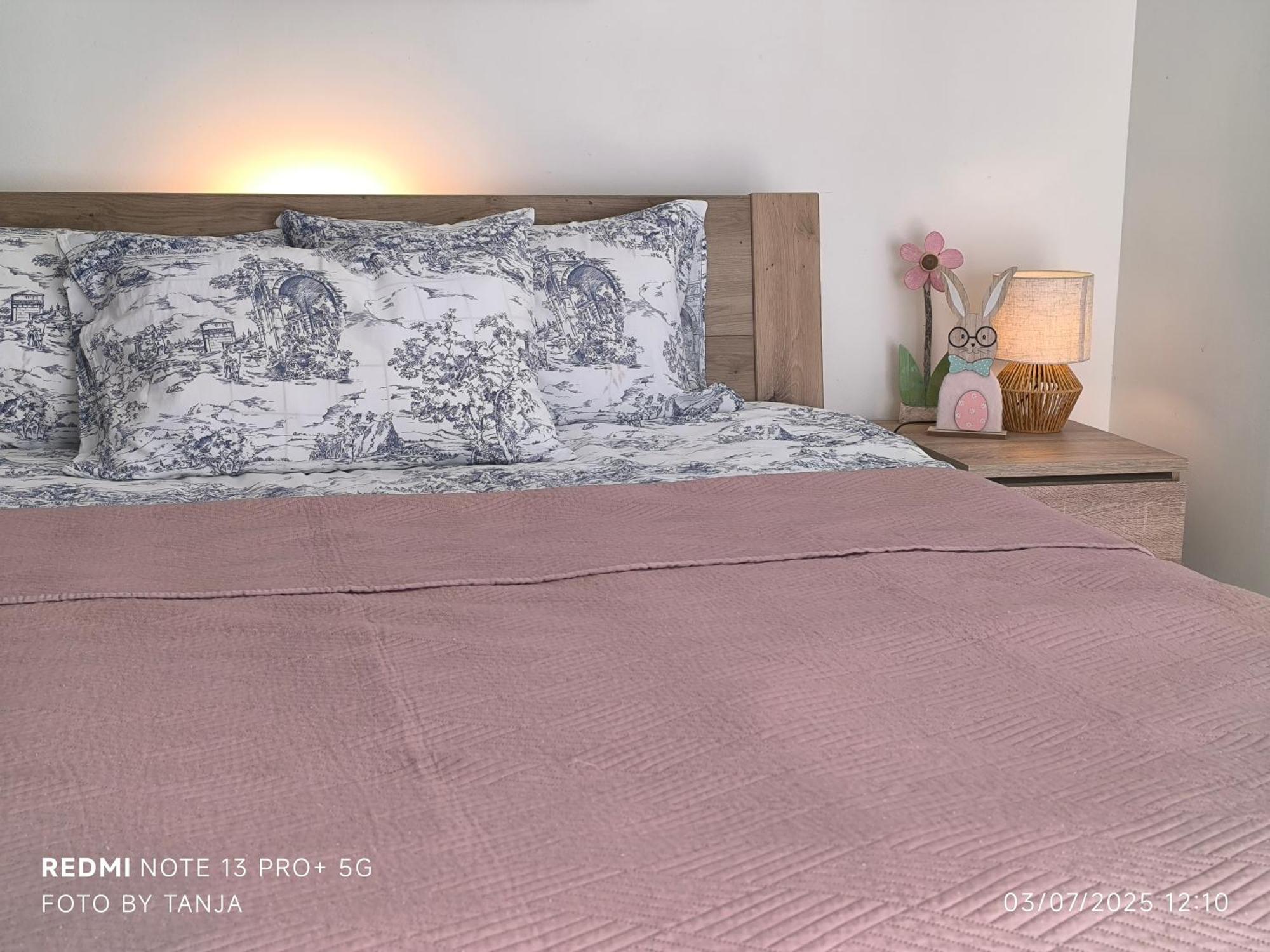 Apartma Rea Izola, Pergola & Terassa, Parking Esterno foto