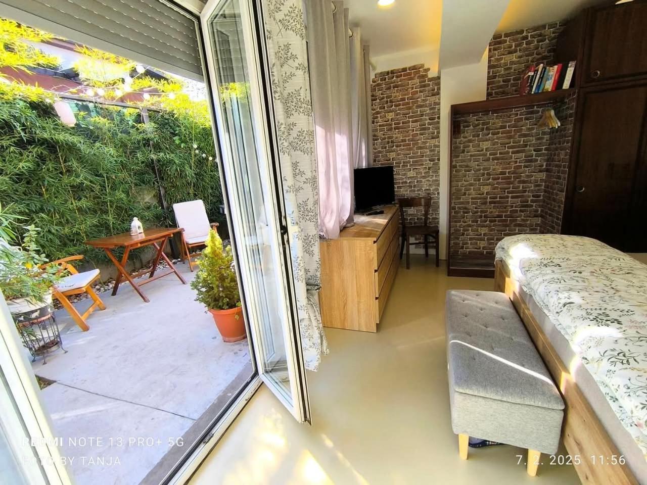 Apartma Rea Izola, Pergola & Terassa, Parking Esterno foto